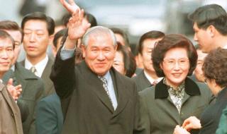 韩国的历届总统 韩国两位前总统去世