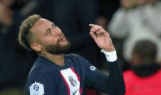 法甲联赛内马尔梅西一个队吗 梅西内马尔赛后拥抱