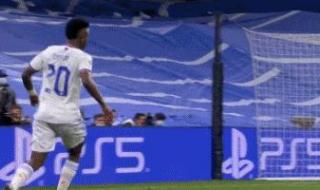 欧冠历年决赛比分是 欧冠半决赛分主客场吗